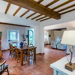 Castagnoli By Interhome *